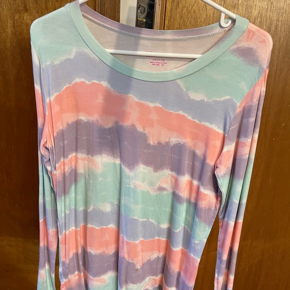 Stripped long sleeve shirt